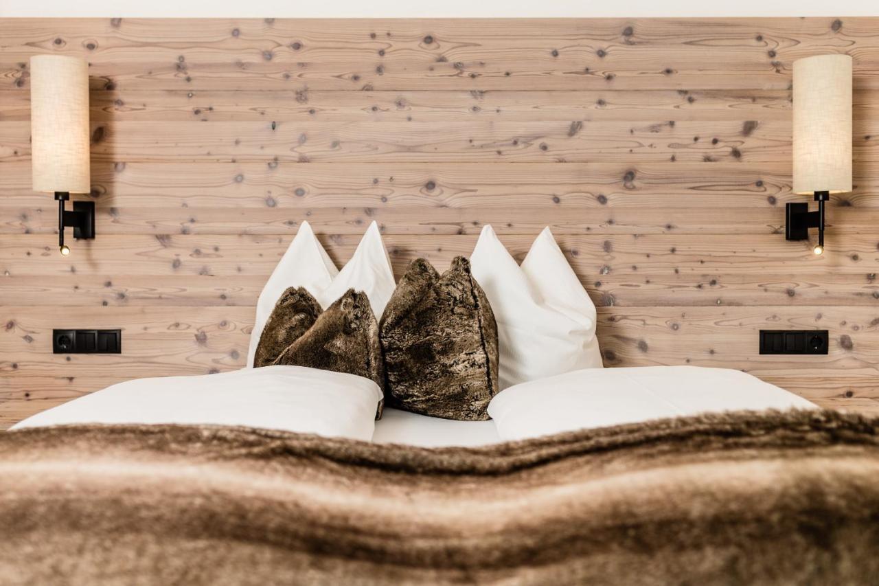 Arthotel Anterleghes - Gardenahotels เซลวาดีวัลการ์เดนา ภายนอก รูปภาพ
