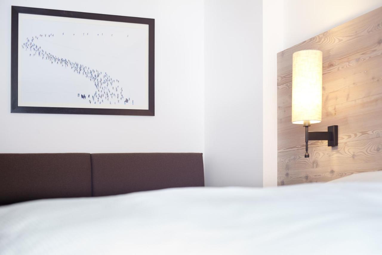 Arthotel Anterleghes - Gardenahotels เซลวาดีวัลการ์เดนา ภายนอก รูปภาพ